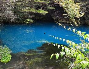 云深见溪,探寻自然与心灵的交融之美